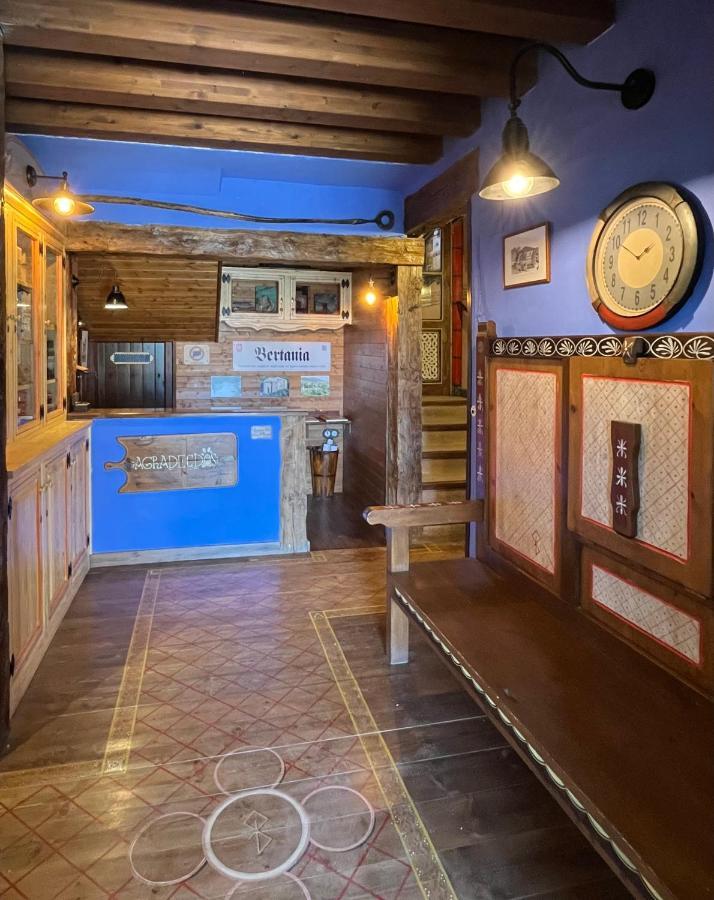 Hotel Rural Reina Berta Murillo de Gállego Kültér fotó